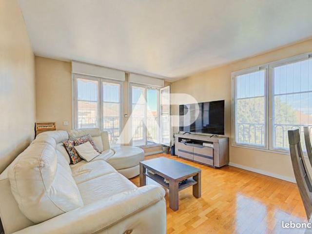 Appartement vente à Rueil-Malmaison, Hauts-de-Seine