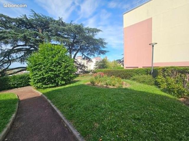 Appartement vente à Évry, Saint-pierre-du-perray