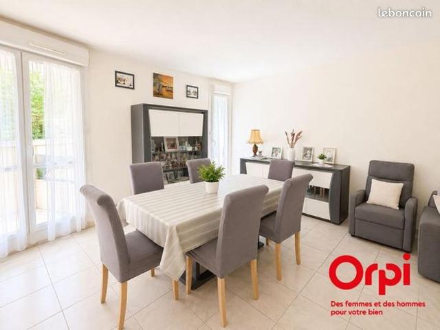 Appartement vente à Versailles, Montigny-le-bretonneux