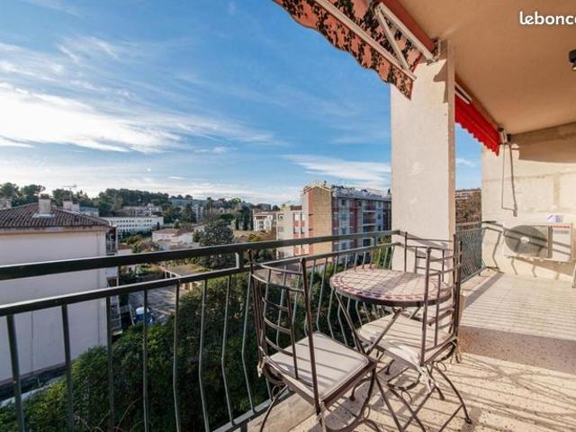 Appartement vente à Aix-en-Provence, Aix-en-provence