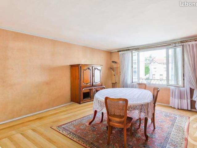 Appartement vente à Saint-Denis, La Courneuve