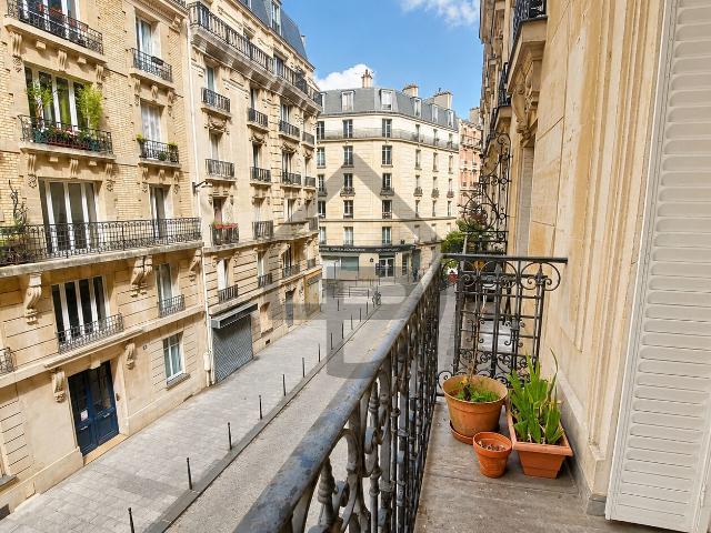 Appartement vente à Paris 20e Arrondissement, Paris