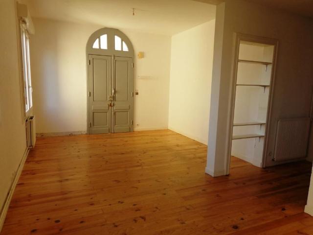 Appartement location à Mont-de-Marsan, Aire-sur-l'adour