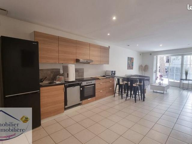 Appartement vente à Arrondissement de Toulon, Hyères