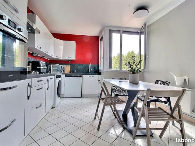 Appartement vente à Élancourt, Yvelines