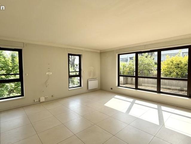 Appartement vente à Sarcelles, Enghien-les-bains