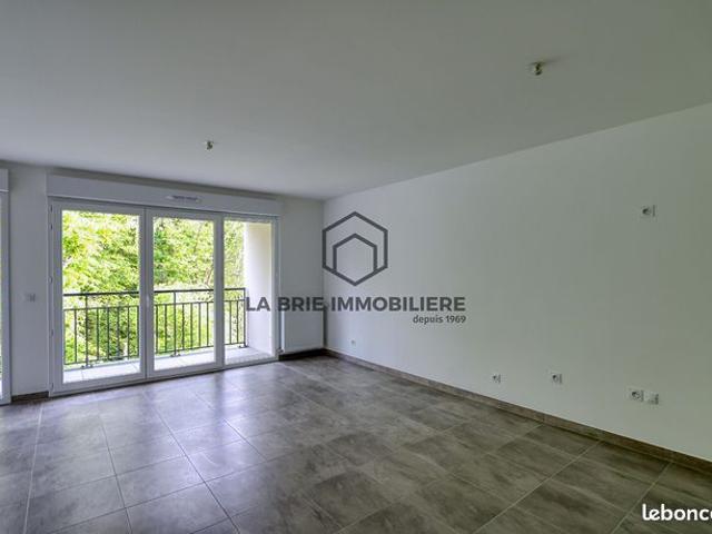 Appartement vente à Torcy, Emerainville