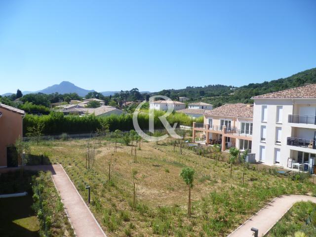 Appartement location à Arrondissement de Toulon, Hyères