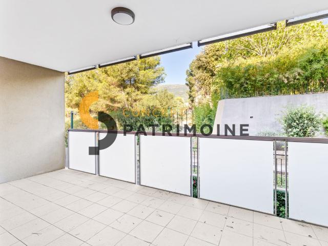 Appartement vente à Carros, Alpes-Maritimes