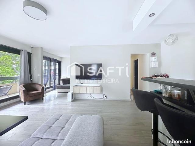 Appartement vente à Évry, Le Coudray-montceaux