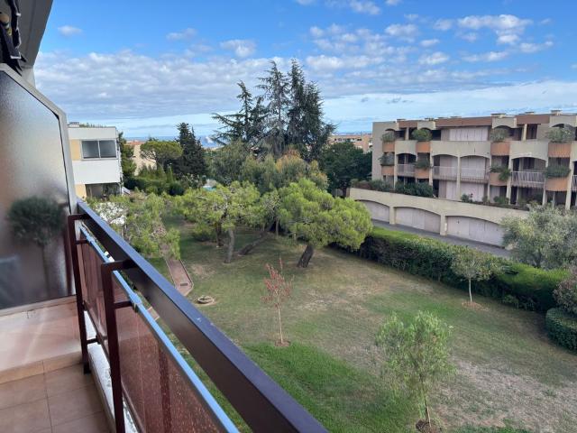 Appartement location à Vieille Ville, Antibes
