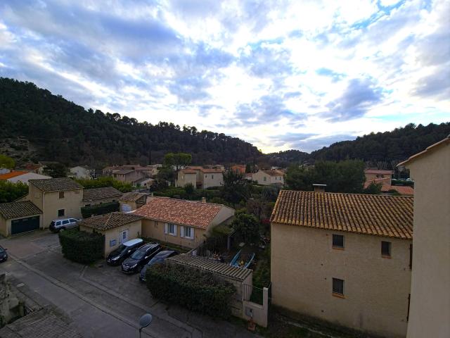 Appartement vente à Aix-en-Provence, Meyrargues