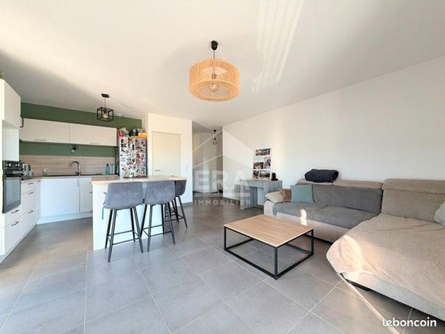 Appartement vente à Aix-en-Provence, Sénas