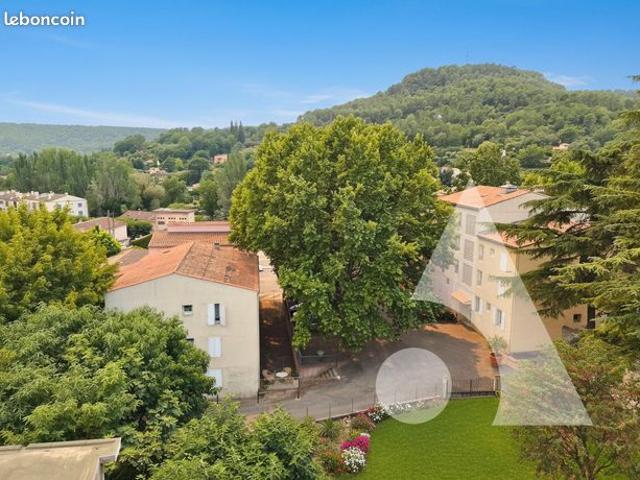 Appartement vente à Arrondissement de Draguignan, Salernes