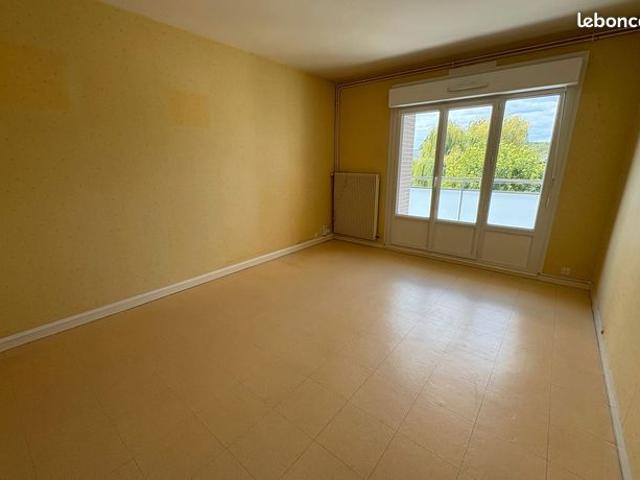 Appartement vente à Chinon, Avoine