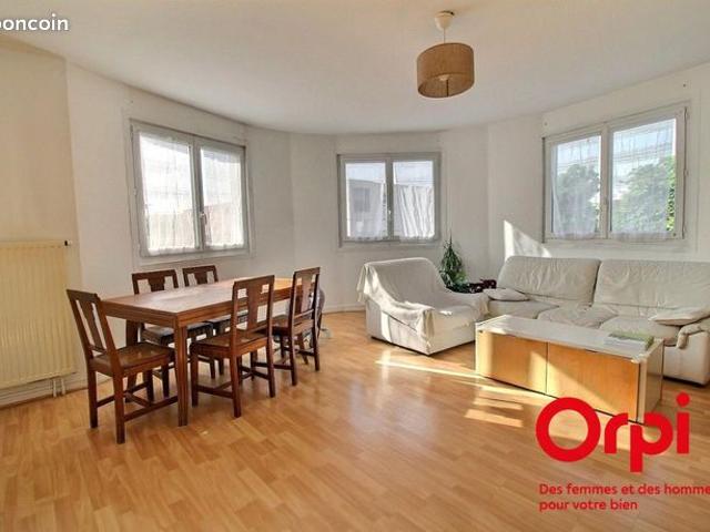 Appartement vente à Versailles, Montigny-le-bretonneux