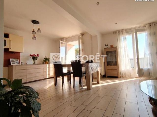 Appartement vente à Montbrison, Saint-just-saint-rambert
