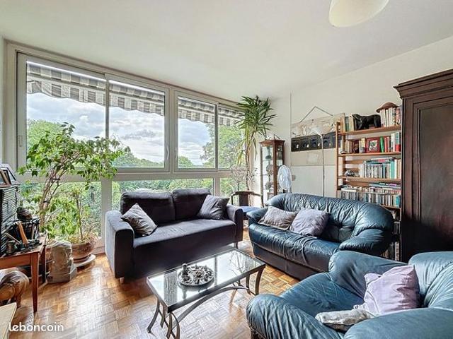 Appartement vente à Rueil-Malmaison, Hauts-de-Seine