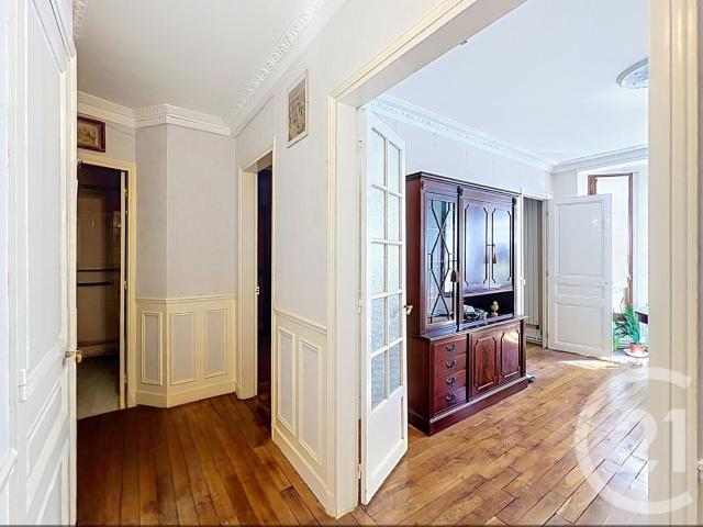 Appartement vente à Paris, Île-de-France