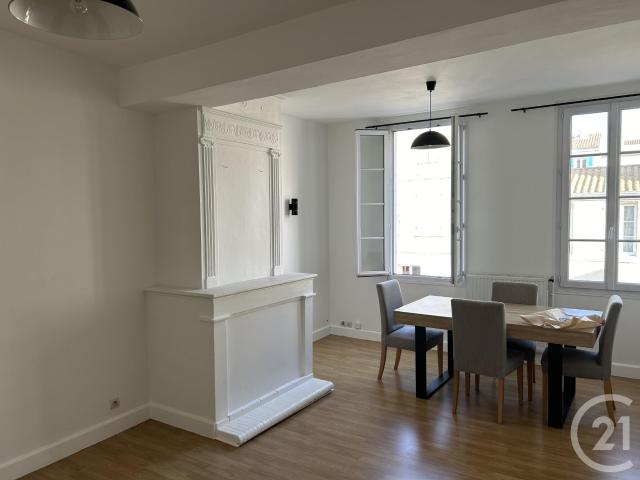 Appartement location à Rochefort