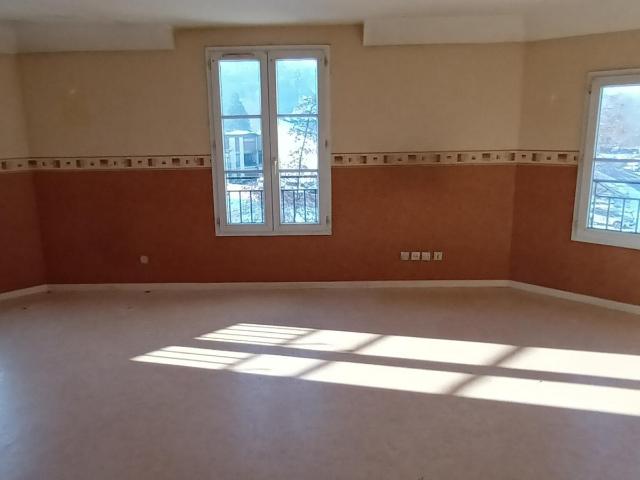Appartement vente à Les Terriers, Pont-Sainte-Maxence