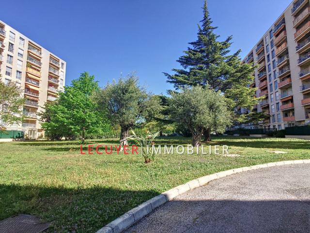 Appartement vente à Grasse, Antibes