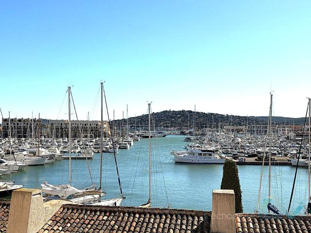 Appartement vente à Arrondissement de Draguignan, Cogolin