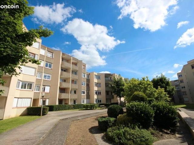 Appartement vente à Versailles, Montigny-le-bretonneux