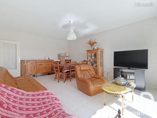 Appartement vente à Créteil, Le Plessis-trévise