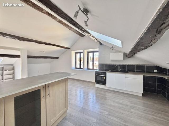Appartement vente à La Tour-du-Pin, Pont-de-chéruy