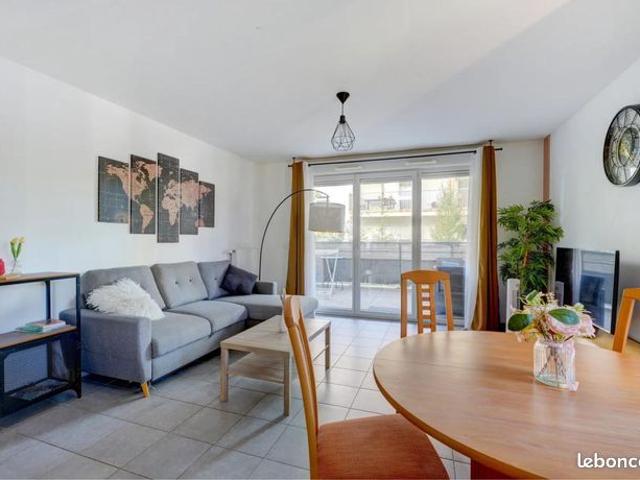 Appartement vente à Vénissieux, Rhône
