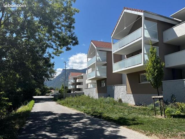 Appartement vente à Grenoble, Claix