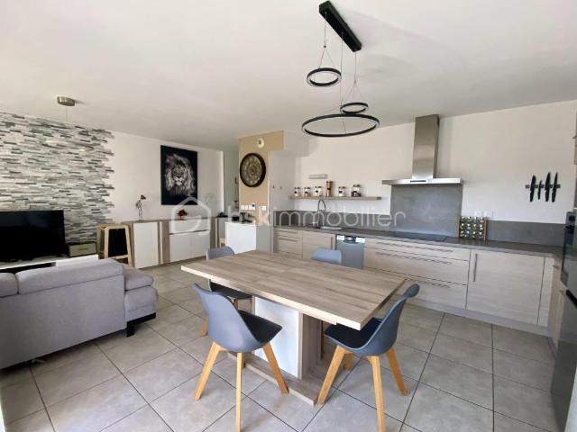 Appartement vente à Grange Blanche, Marlieux