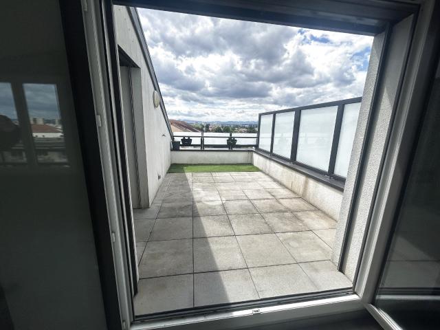 Appartement vente à La Croix, Bron