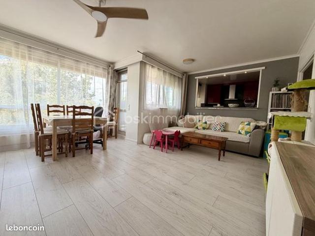Appartement vente à Melun, Combs-la-ville