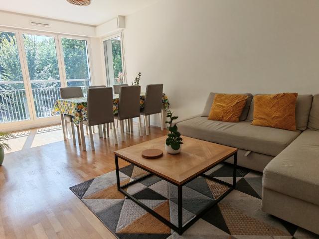Appartement vente à Quartier Les Hauts d'Issy / Les Epinettes / Le Fort, Issy-les-Moulineaux