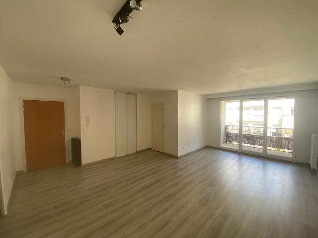 Appartement vente à Faubourg de l'Arche, Courbevoie