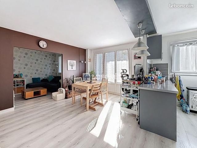 Appartement vente à Versailles, Saint-cyr-l'ecole