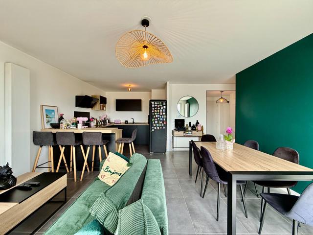Appartement vente à Annecy, Sales