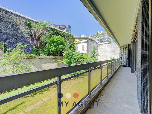 Appartement vente à Paris, Île-de-France
