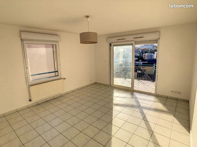Appartement vente à Tournon-sur-Rhône, Annonay