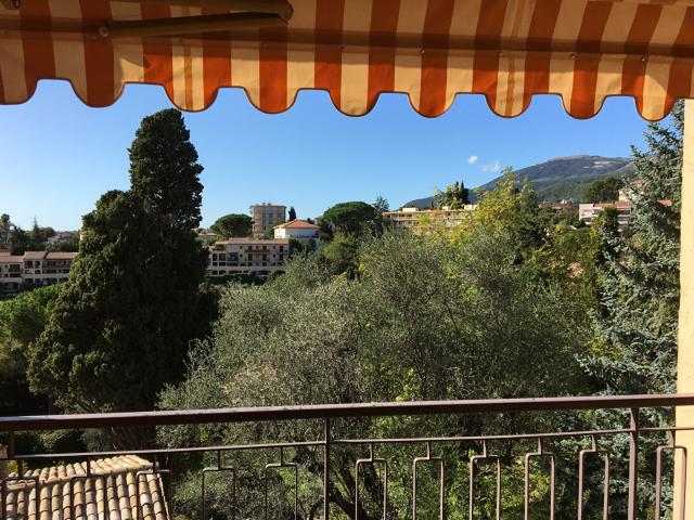 Appartement location à Grasse, Vence