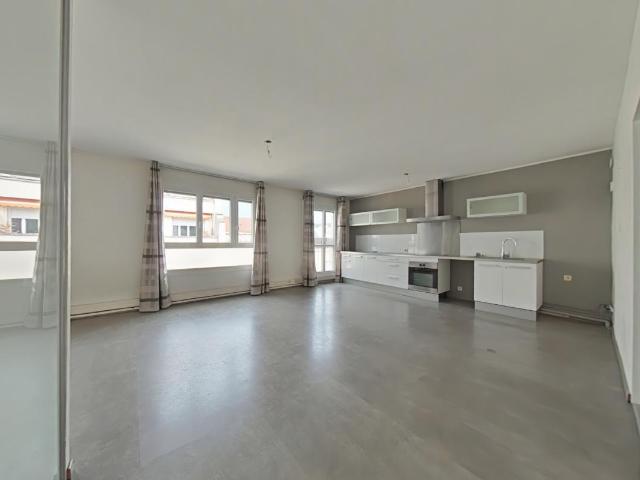 Appartement location à Saint-Étienne, Saint-etienne