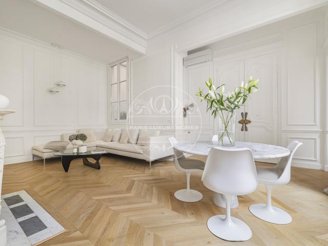 Appartement vente à Paris 1er Arrondissement, Paris
