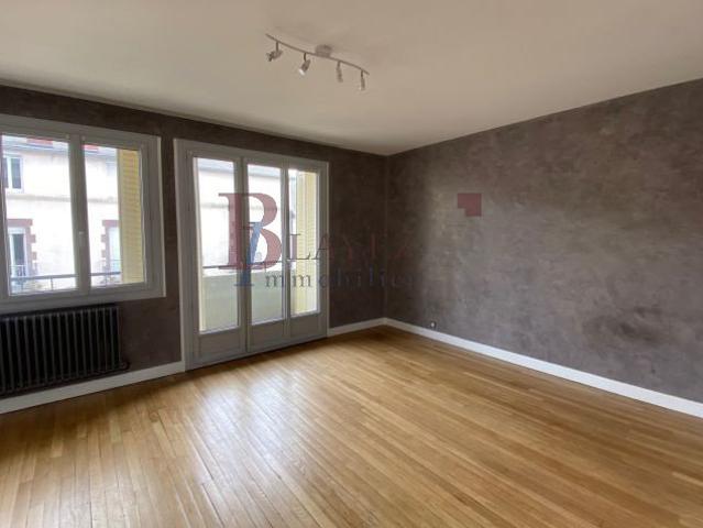 Appartement location à Ussel