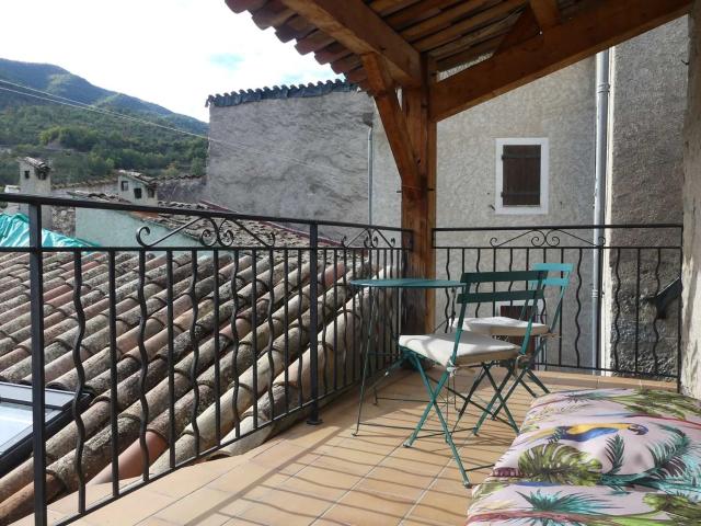 Appartement vente à Placette de la Fontaine, Entrevaux
