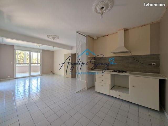 Appartement vente à Louhans-Châteaurenaud, Pierre-de-bresse