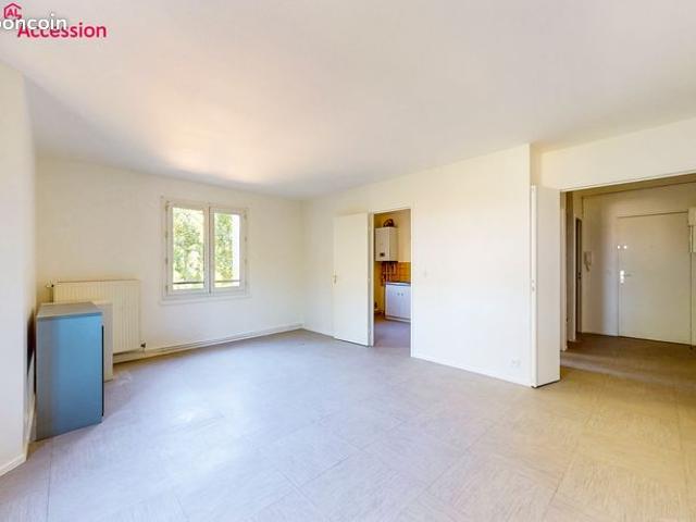 Appartement vente à Melun, Combs-la-ville