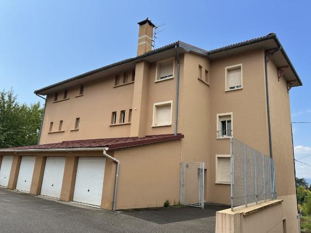 Appartement location à La Côte-Saint-André, Isère