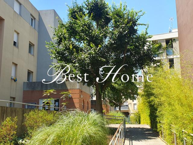 Appartement vente à France métropolitaine, Nîmes